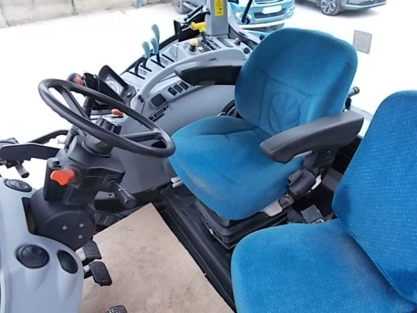 2010 NewHolland T6030 40K ElectroCommand - Image 6