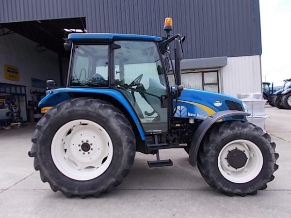 2011 New Holland T5060 40K Dual Power - Image 2