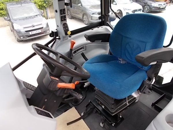 2011 New Holland T5060 40K Dual Power - Image 6