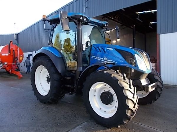 2021 NewHolland T5.120 40K DynamicCommand